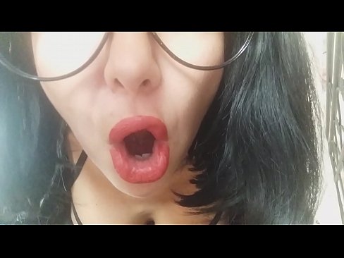 ❤️ Honey, uwar uwarki bazata bari ki tafi makaranta ba yau... Ina bukatarki da yawa... ☑ Labaran batsa  ☑